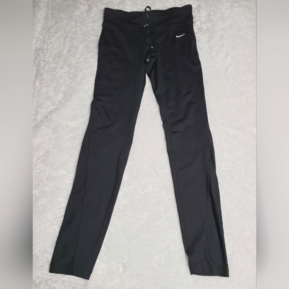 Women Nike full length running tights size medium